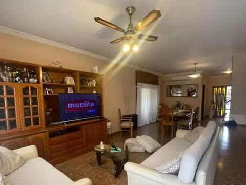 Casa en venta Berazategui Centro