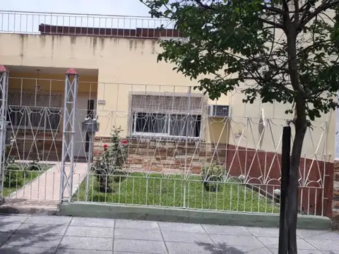 Casa - Venta - Argentina, La Matanza - RAMON CARRILLO 5824