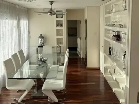 Departamento 4 ambientes en alquiler en Puerto Madero