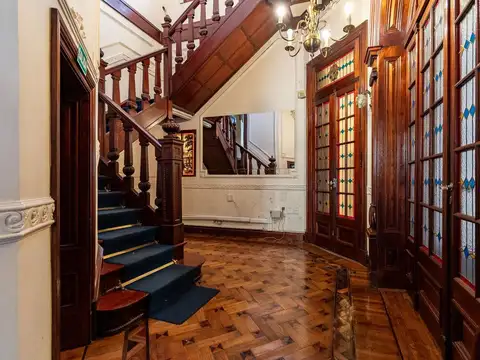 CASA /PETIT HOTEL ESTILO FRANCÉS - TZA- COCHERA