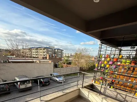 Departamento en Alquiler con 2 cocheras