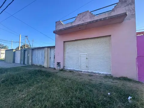 VENTA CASA 3 AMB CASANOVA GARAGE PATIO APTO CREDIT