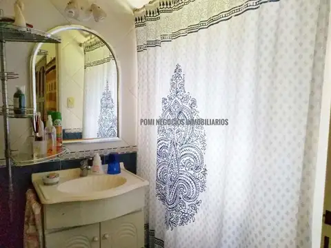 B°MIRASOLES km 50.CASA EN UNA PLANTA 3 dorm. pileta, galeria, lote de 995m