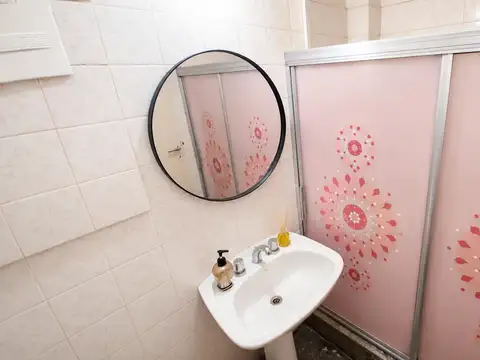 Depto Tipo Casa en Venta 50 años