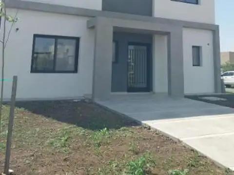 Santa Elisa, Pilar del este