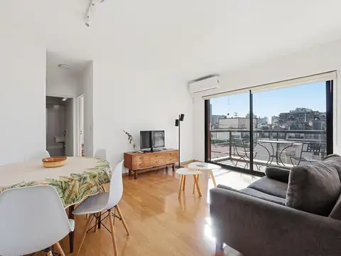 Dos ambientes amoblado con balcón y amenities en alquiler temporario en Palermo Soho