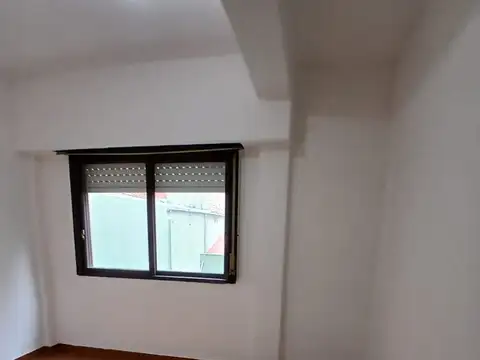 Oficina en Alquiler en Lanús Oeste, $ 600.000