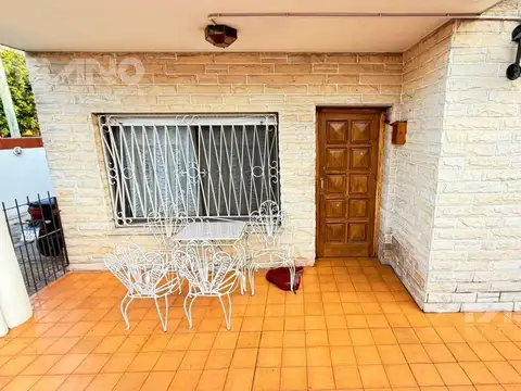 VENTA - CASA LOTE PROPIO 3 AMB C/ COCHERA PATIO Y TERRAZZA