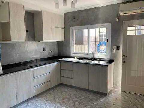 VENTA DUPLEX 3 AMBIENTES EN SAN MIGUEL