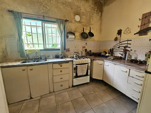 Casa en Venta en Lisandro De La Torre, USD 78.000