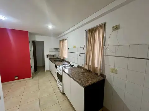 Departamento en Alquiler con 1 cocheras
