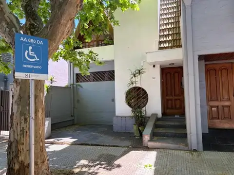 Depto Tipo Casa en Alquiler de 2 dormitorios