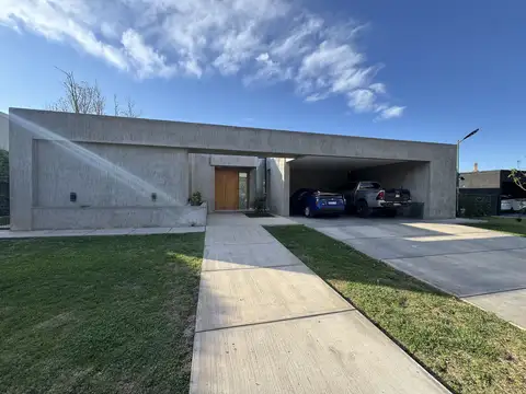 Casa en venta en la vacherie