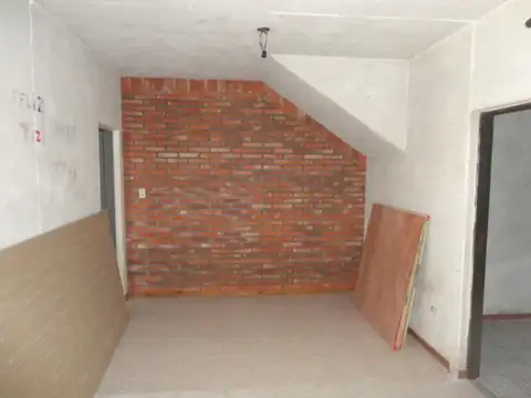 Depto Tipo Casa en Venta con 2 cocheras