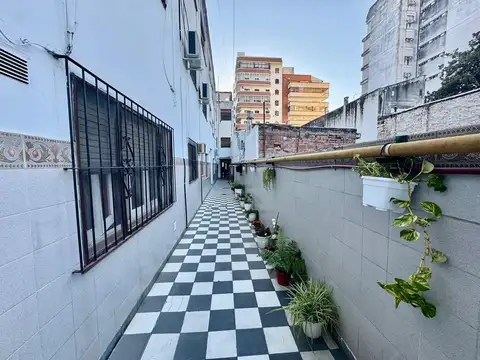 Departamento 5 ambientes con 2 baños