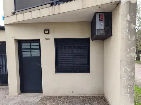 Oficina en Alquiler en Santa Fe, $ 250.000
