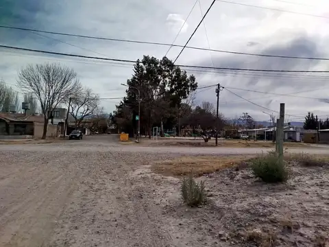 Barrio ypf castro barros y acceso sur lote 200mts