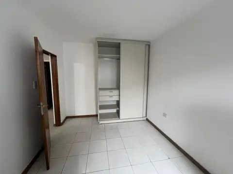 Depto Tipo Casa en Alquiler de 2 dormitorios