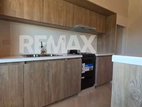 Casa en Venta en General Fernández Oro, USD 165.000