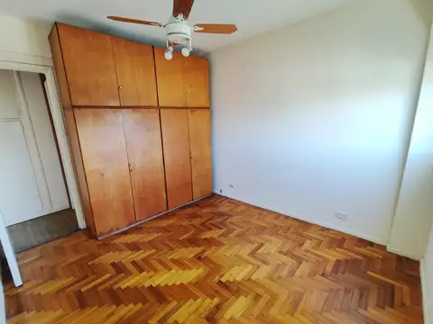Superí 2300, Piso 5