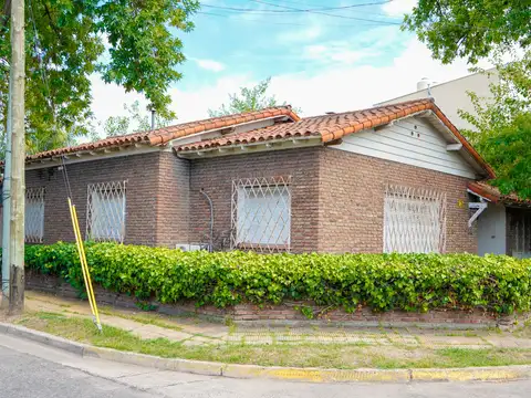 Casa en Venta 5 Ambientes a Reciclar
