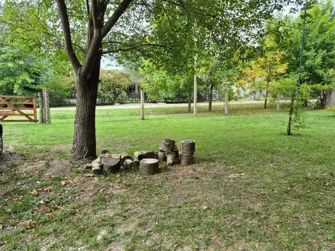 CASA EN CHASCOMUS BARRIO LOMAS ALTAS
