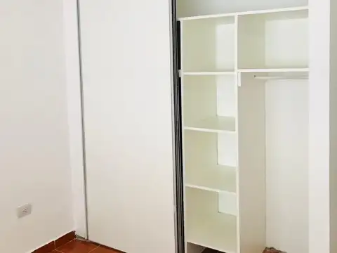 PH 2 AMB AMPLIO CON PATIO EN PLANTA BAJA- $650.000 + $50.000 EXPENSAS