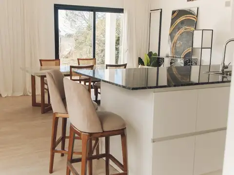 Casa en Venta en Canning, USD 240.000