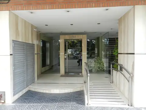 Alquier Dpto. 2 ambientes Av. San Martin 5000 (Villa del Parque)