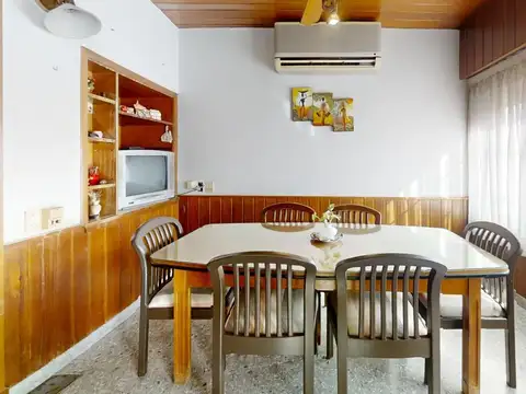 Casa en Venta en Olivos, USD 160.000