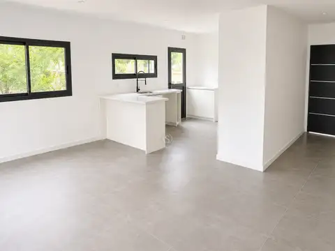 Casa en Venta en Pilar del Este - San Ramón, USD 160.000