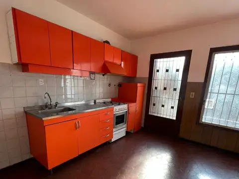 Casa en Venta en Villa Adelina, USD 168.000