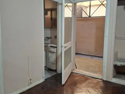 Departamento en Alquiler en Monte Castro, $ 540.000