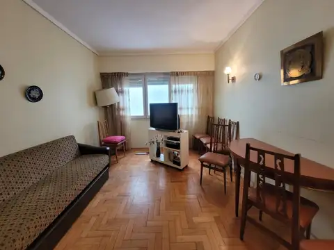 DEPARTAMENTO EN VENTA 2 AMBIENTES CON COCHERA ZONA CENTRO