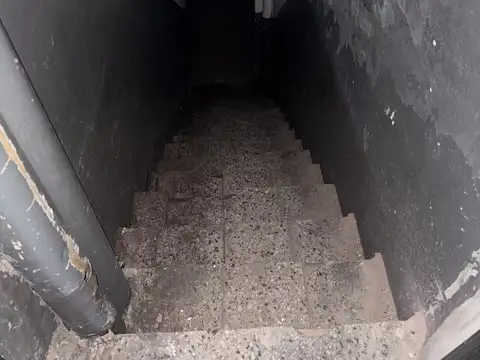 Depto Tipo Casa en Venta 40 años