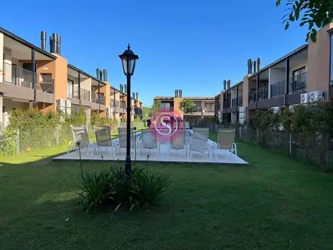 Departamento 3AMB en Venta,  Complejo Village III en La Cañada de Pilar 100