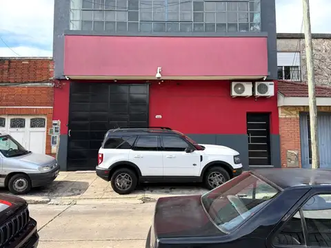 VENTA DE GALPON 408 M2 RAMOS MEJIA