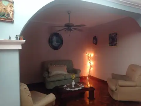 Tres Cerritos. Los Carolinos 300