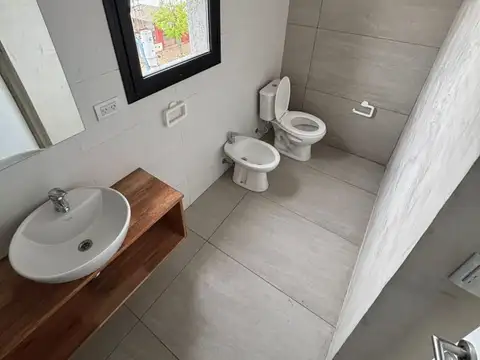 Depto Tipo Casa 2 ambientes con 1 baño