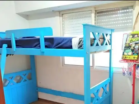 Casa en Alquiler con 1 cochera