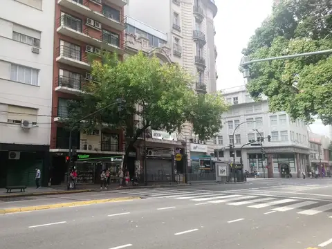 Avenida Córdoba 1800, Piso 4