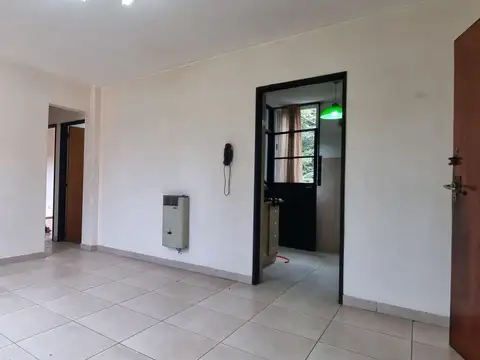 Depto Tipo Casa en Alquiler de 2 dormitorios