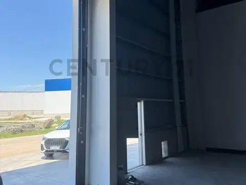 VENTA de Galpón a estrenar en Micro Pi