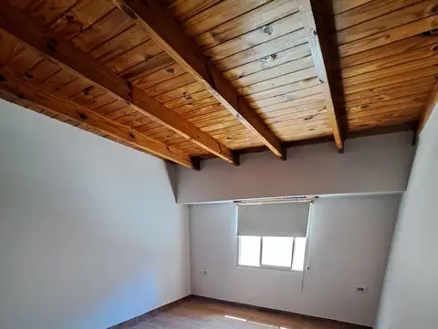 Depto Tipo Casa en Alquiler al Este