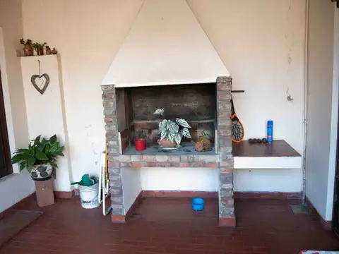 Casa 3 amb - Venta Villa Ballester - Bello jardín