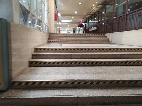 ALQUILER DE LOCALES EN GALERIA FLORIDA