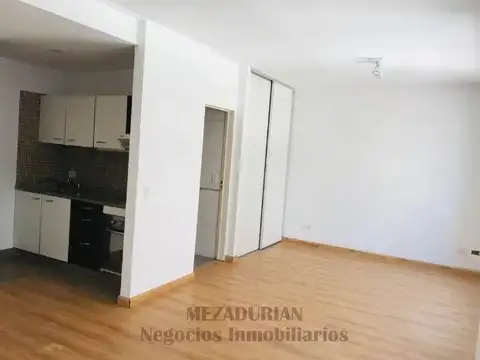 Departamento en Alquiler de Monoambiente
