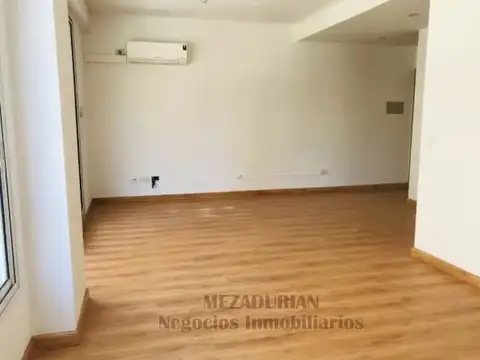 Departamento en Alquiler en Villa Urquiza, $ 650.000