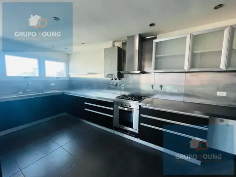 Departamento en Venta con 2 cocheras