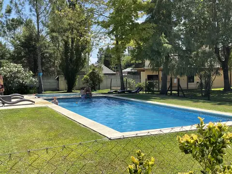 Casa en  venta - Barrio Privado Las Margaritas - Pilar